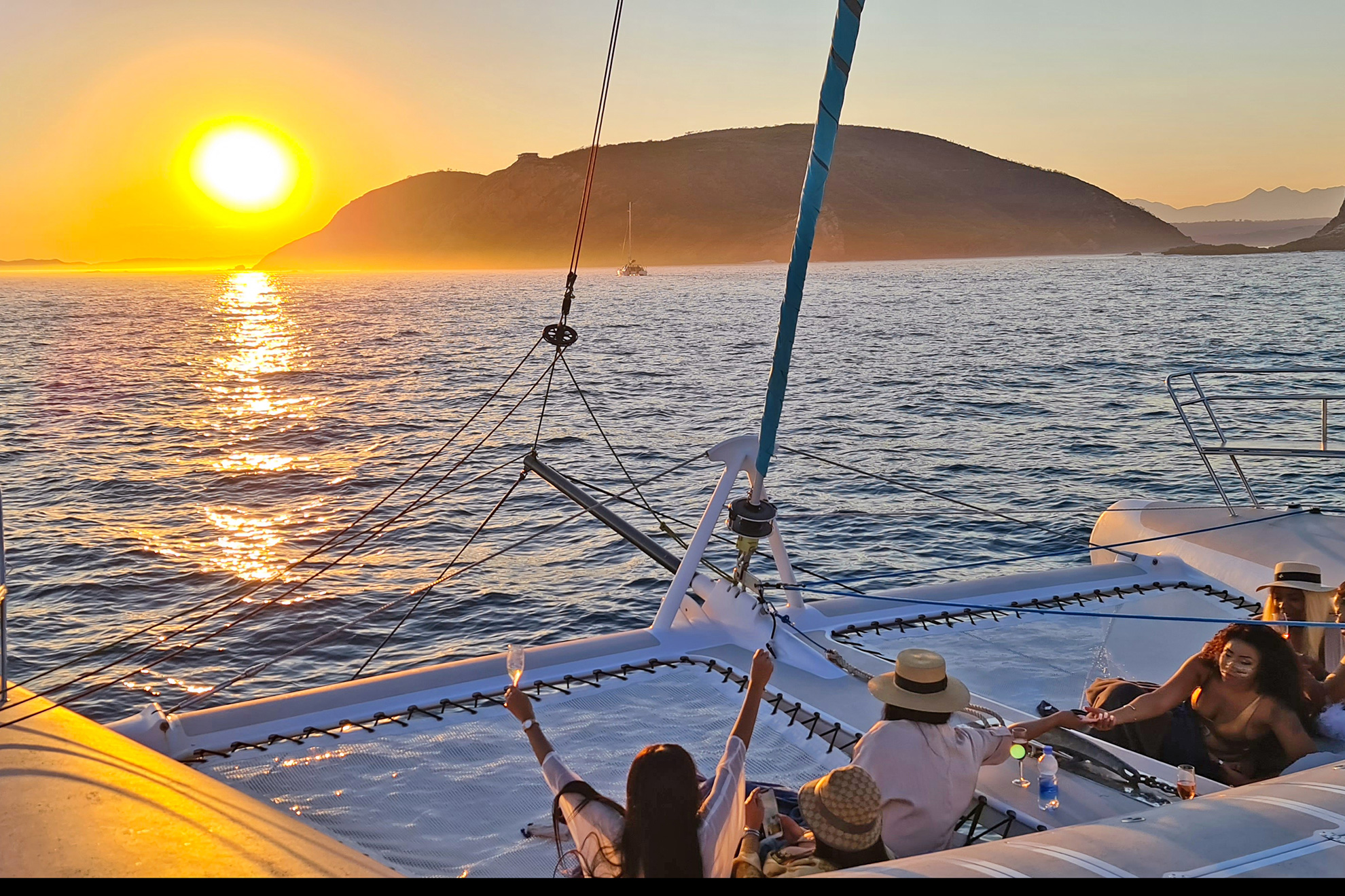 knysna sunset catamaran cruise